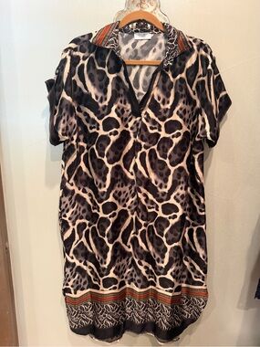 Animal-Print V-Neck Midi Dress in Brown/Black